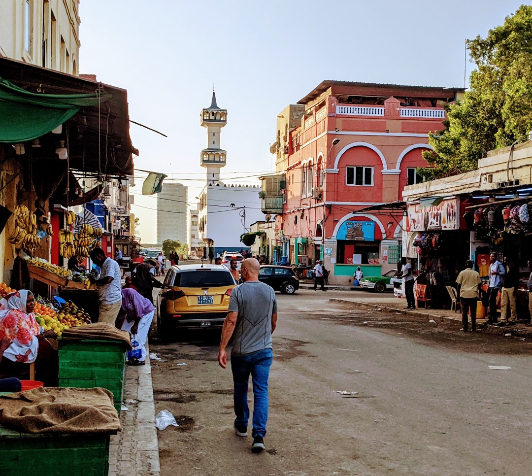 Cibuti'de Maaşların Artması, İşçi Memnuniyetini ve Verimliliği Artırıyor
