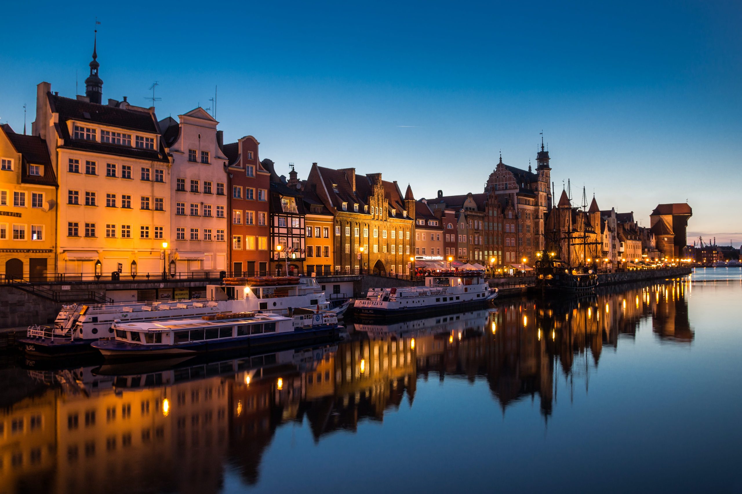 Polonya Asgari Ücret ve Maaşlar 2023 5 Polonya'da Asgari Ücret ve Maaşlar 2023'te Diğer Avrupa Ülkeleriyle Karşılaştırıldığında Nasıl Duruyor?